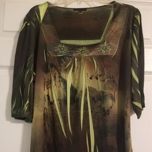 Blue brand blouse w/detail